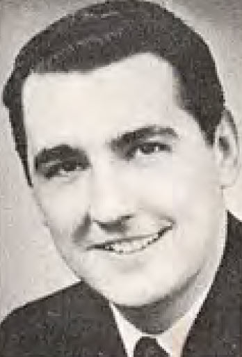 DaveDilesWDEEwebp - BroadcastingVault.com Dave Diles - WXYZ - WDEEBlack-and-white portrait of a smiling man in a suit.